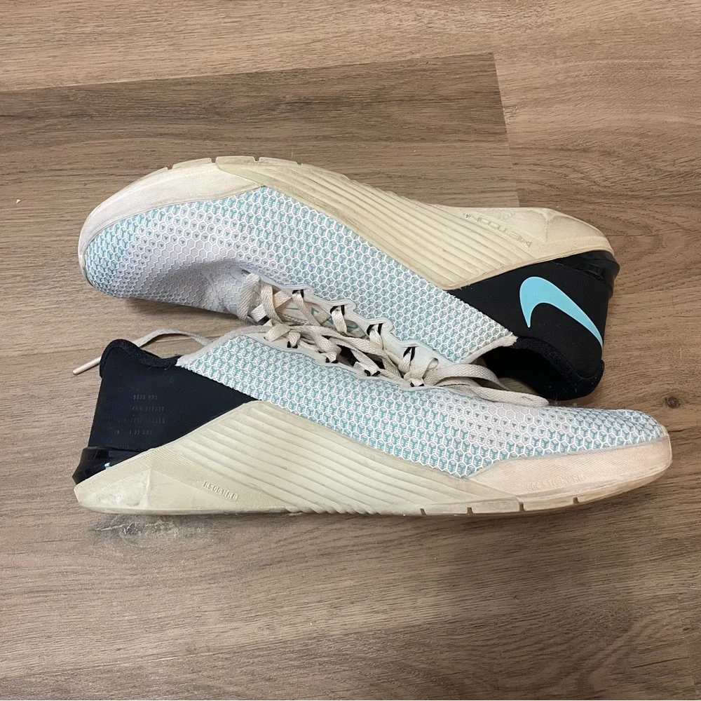nike lifting shoes